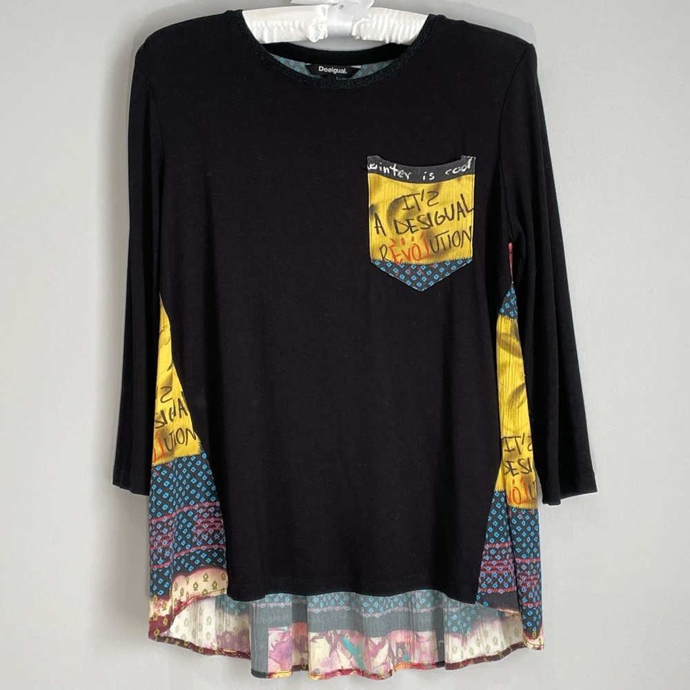 Desigual Women’s Top Size S Long Sleeve Black w Abstract Floral & Text Design